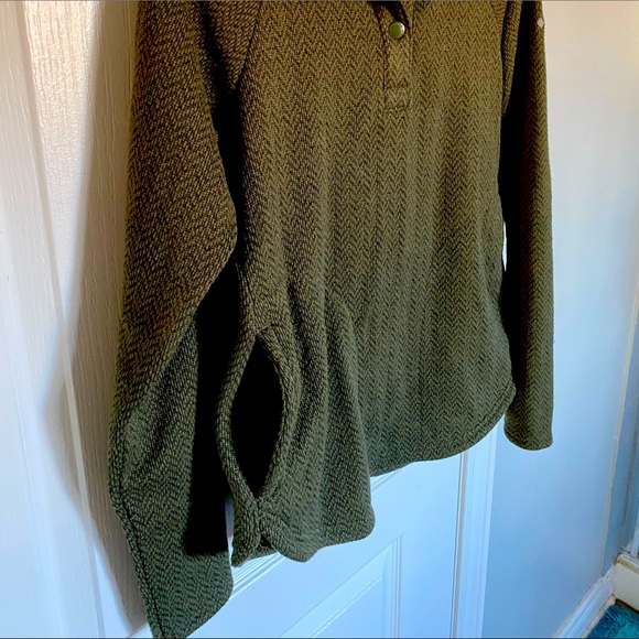 Columbia sweater - Picture 3 of 3